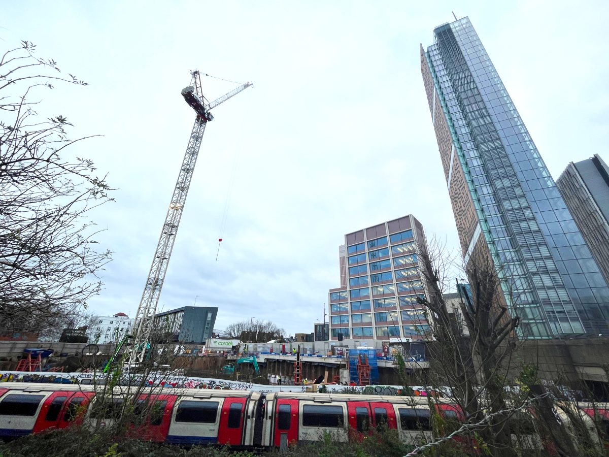 4962b885 41a1 4be8 bc1d 01bef8736a4d EDIT